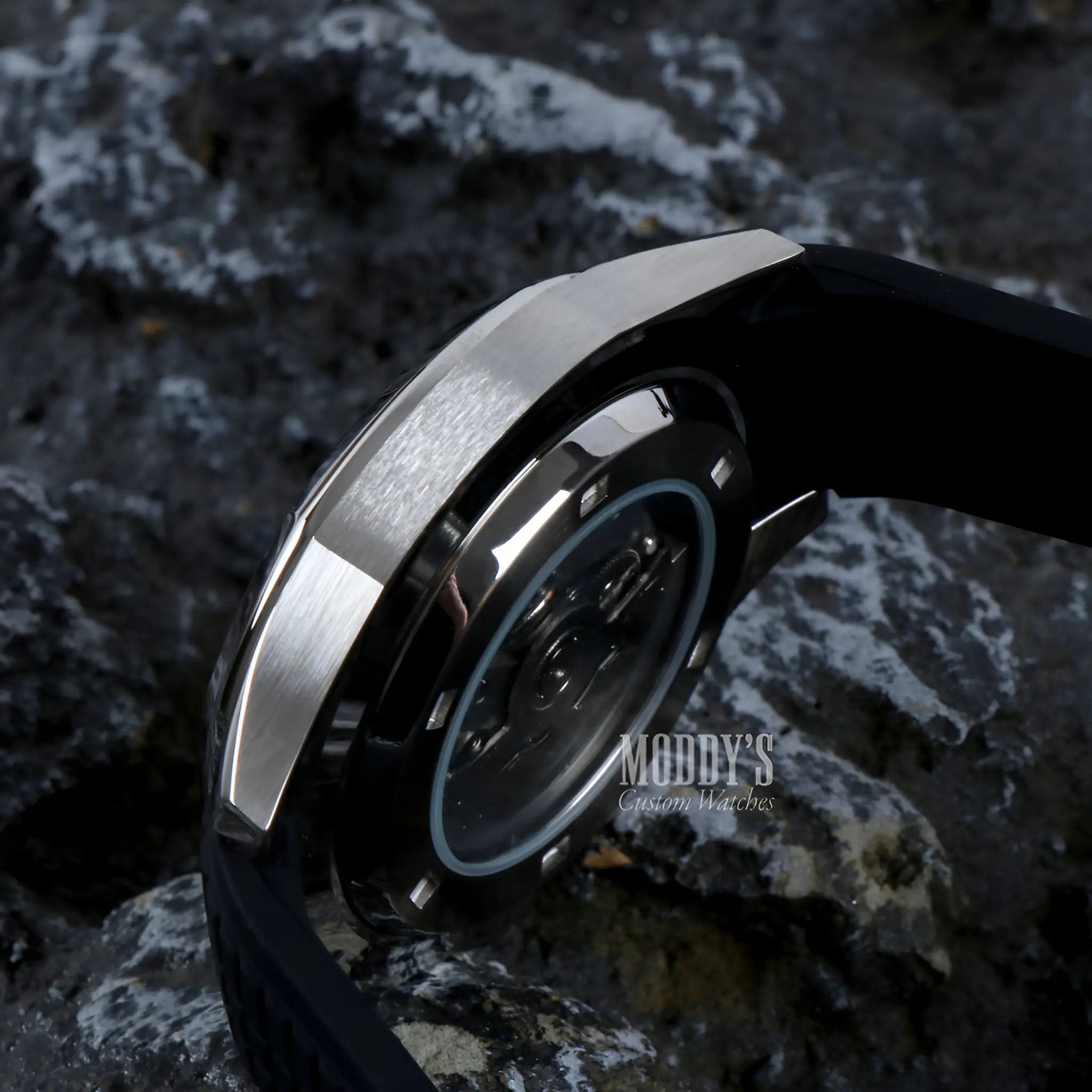 Seikonaut | Black