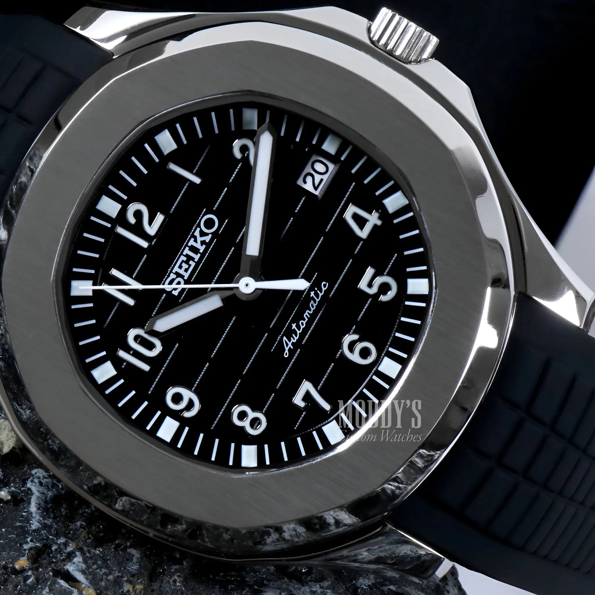 Seikonaut | Black