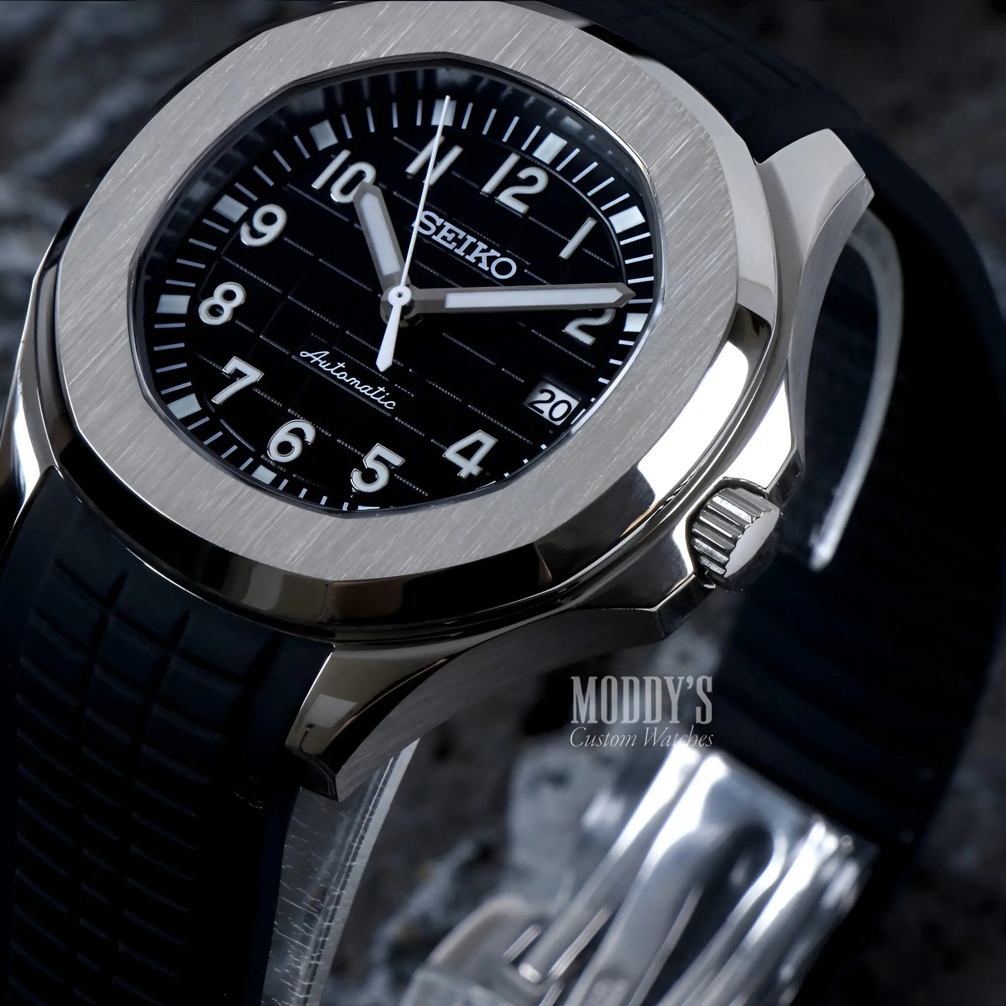 Seikonaut | Black