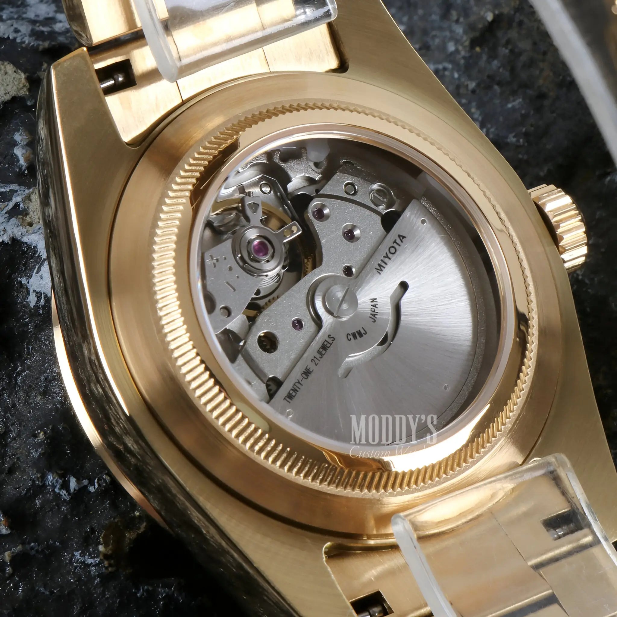 Seikojust | Daydate Yellow Gold - White Arabic - Image 3