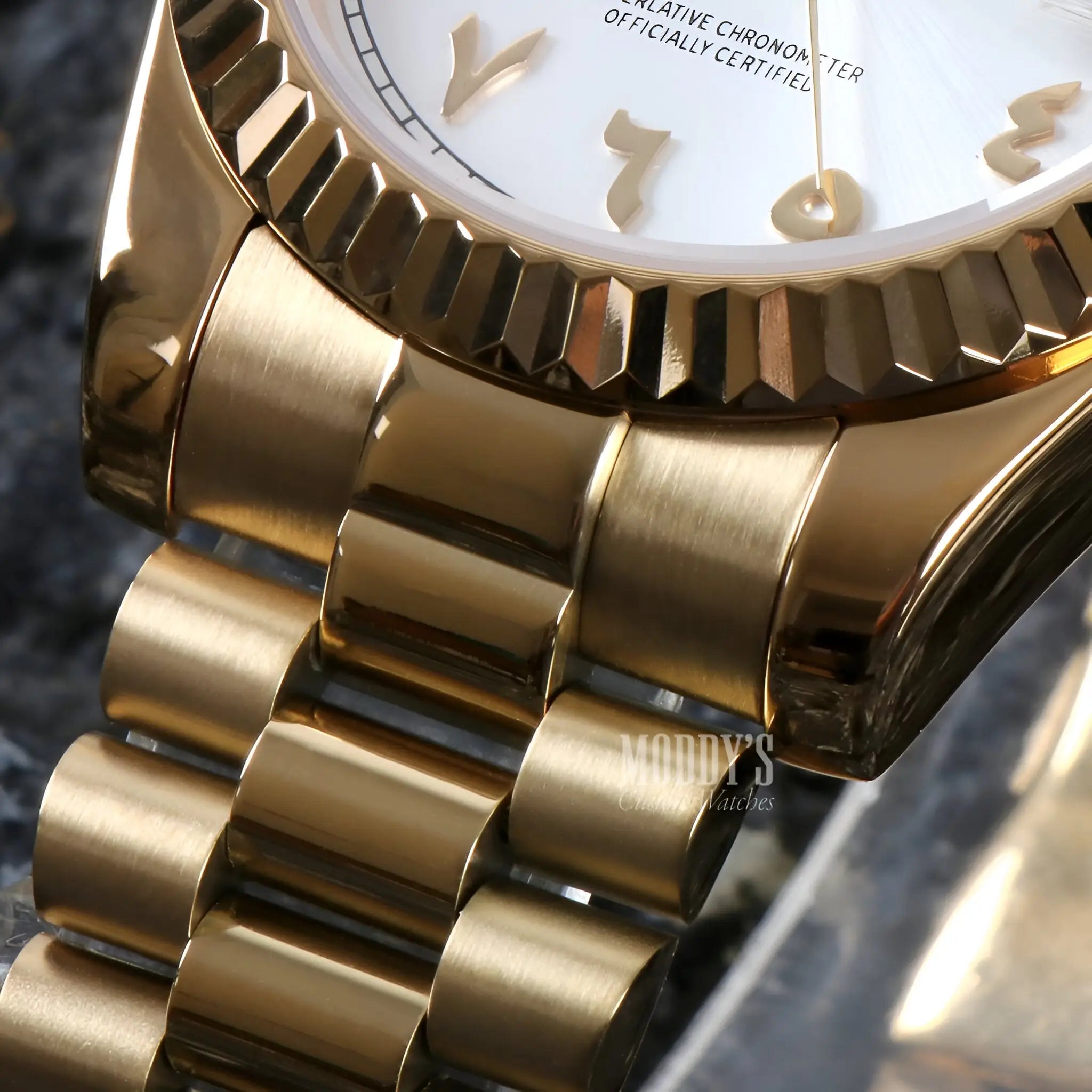 Seikojust | Daydate Yellow Gold - White Arabic - Image 2